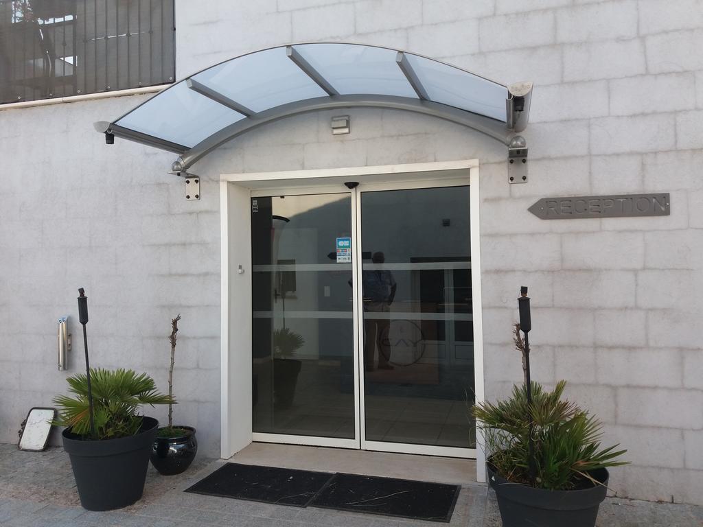 Hotel Le Cay Roquebrune-sur Argens Exterior foto