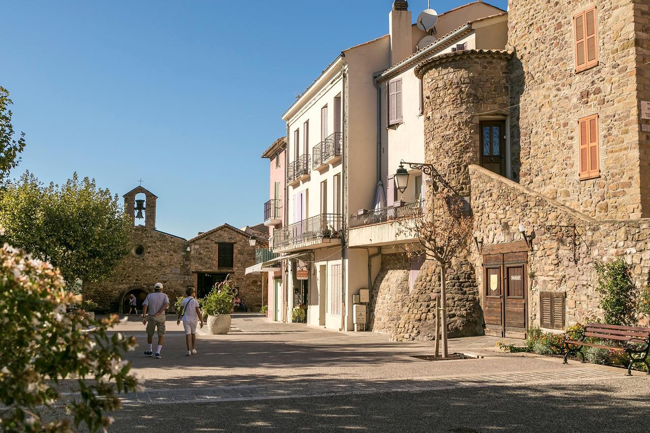 Hotel Le Cay Roquebrune-sur Argens Exterior foto